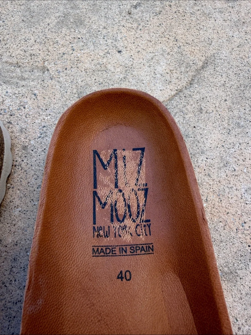 Miz Mooz New York City Rocio Fushia Suede Slide Sandal Women's Size 40/9-9.5